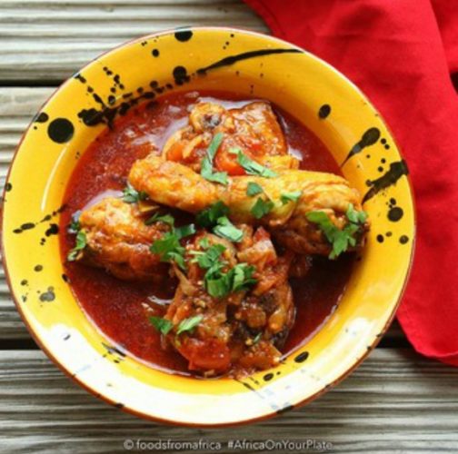 angolan-chicken-moamba-di-galinha