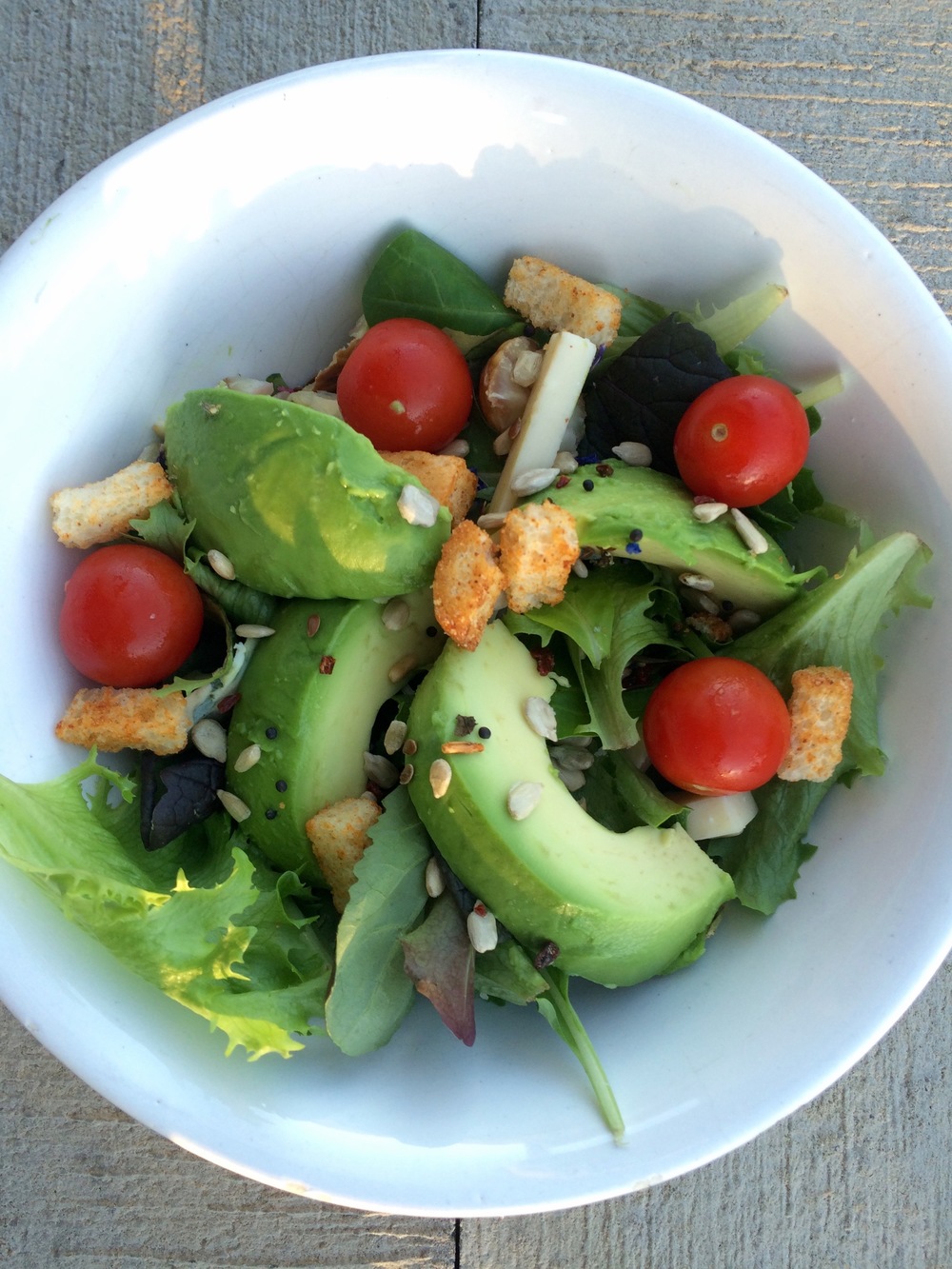 This African avocado salad makes a healthy and flavoursome diabetic lunch idea. Quick, healthy salad for lunch on-the-go.