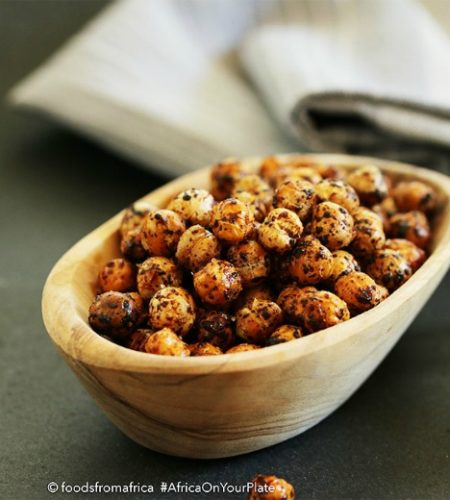 crunchy-roasted-chickpeas