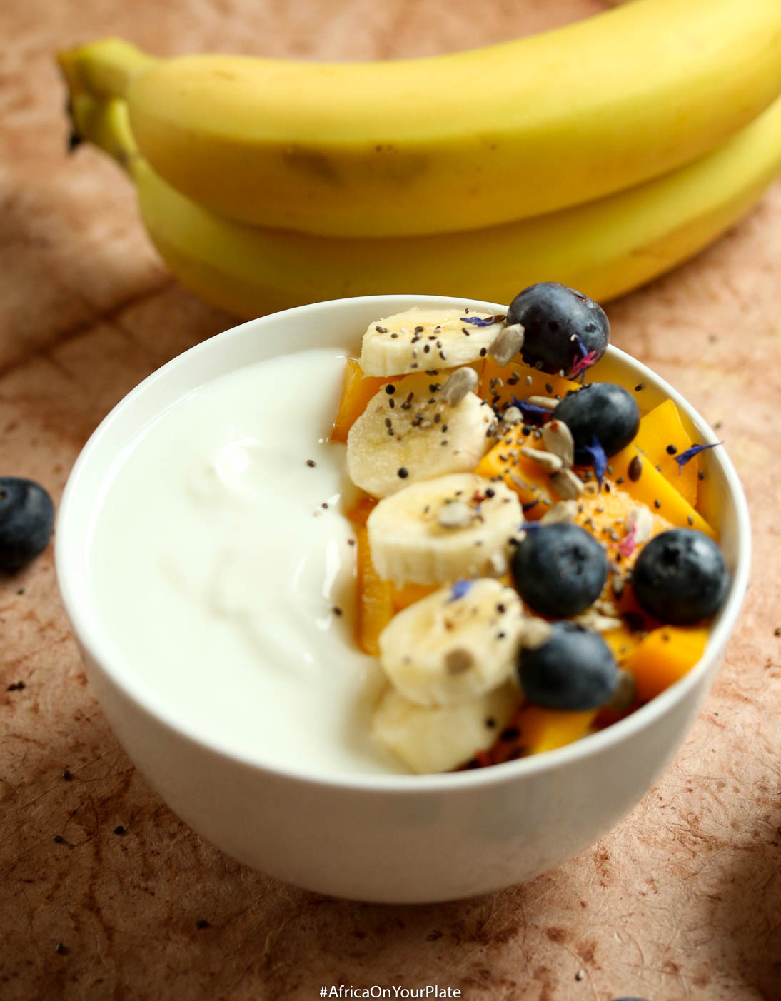 mango banana breakfast bowl