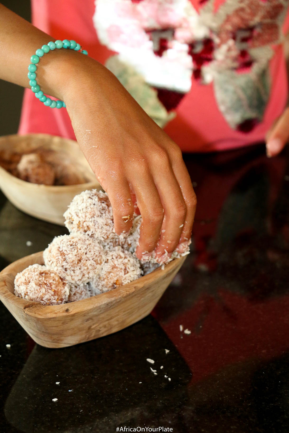 coconut-fig-candy-balls-dessert
