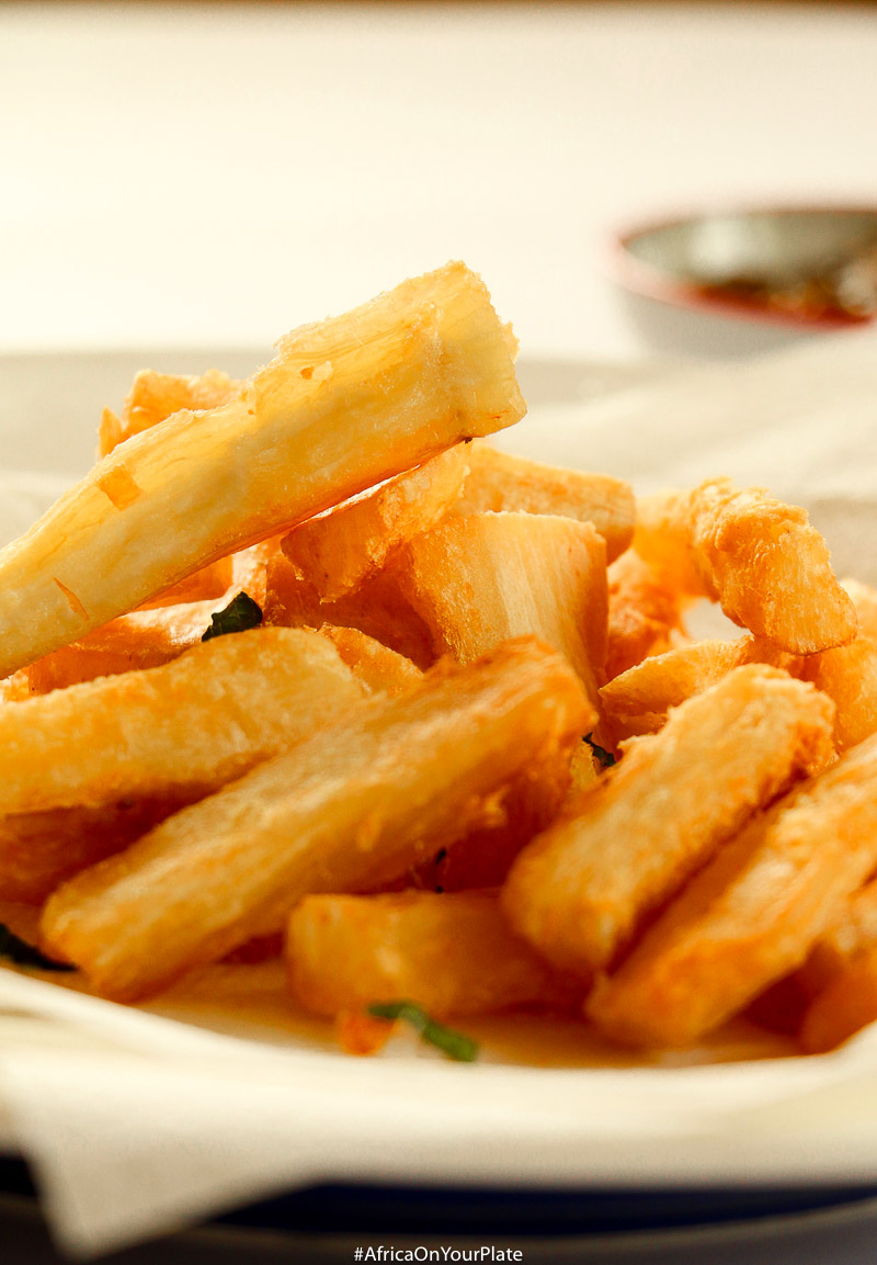 These Cassava (Yuca) fries have an extra crunchy exterior and a soft and fluffy interior, and are vegan and gluten-free. Served here with an insanely delicious, spinach and avocado dip that you’ll want to put on everything. Great as a snack, side dish or appetiser any time!
